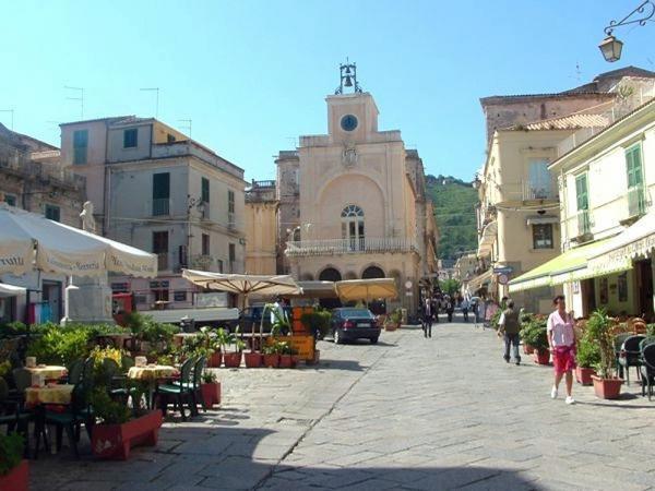 Vittorio Veneto Apartment Tropea Kültér fotó